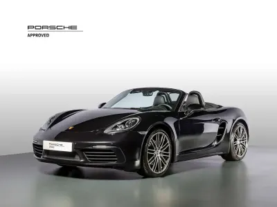 Second-hand Porsche Boxster 300 CP (220 kW) 2024 Negru Cabrio