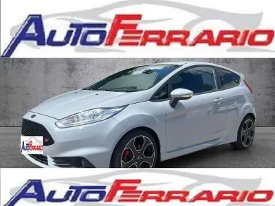 Usata Ford Fiesta ST200 200 CV (147 kW) 2017 Grigio Utilitaria