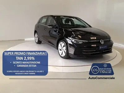 Usata VW Golf VIII Style 150 CV (110 kW) 2025 Nero Utilitaria