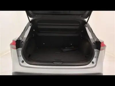 Usata Nissan Qashqai N-Connecta 158 CV (116 kW) 2023 Grigio chiaro SUV