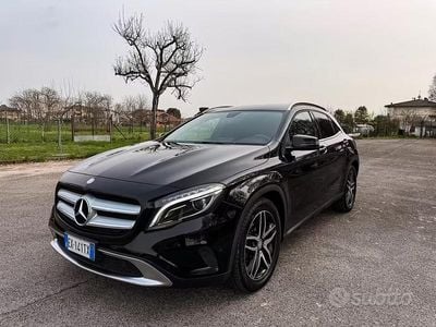 Usata Mercedes GLA200 136 CV (100 kW) 2015 Nero SUV