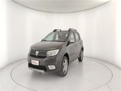 usata Dacia Sandero Stepway 1.5 Blue dCi 95 CV Comfort my 18 del 2020 usata a Bari