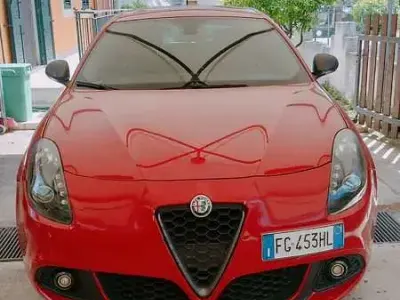 Usata Alfa Romeo Giulietta Super 120 CV (88 kW) 2016 Utilitaria