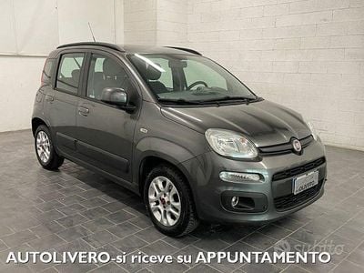 Usata Fiat Panda Lounge 69 CV (50 kW) 2017 Grigio Berlina