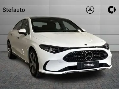 Nuova Mercedes CLA180 Premium 136 CV (100 kW) 2026 Bianco polare Berlina