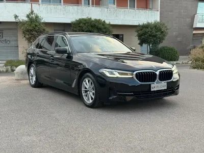 Usata BMW 520 190 CV (139 kW) 2022 Nero Station wagon