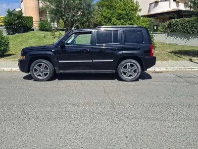 Usata Jeep Patriot Limited 140 CV (102 kW) 2009 SUV