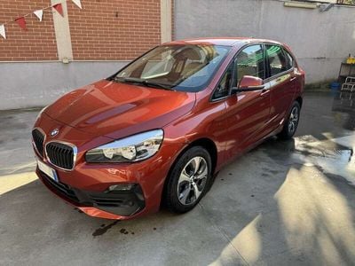Usata BMW 216 Active Tourer Advantage 116 CV (85 kW) 2018 Rosso Monovolume