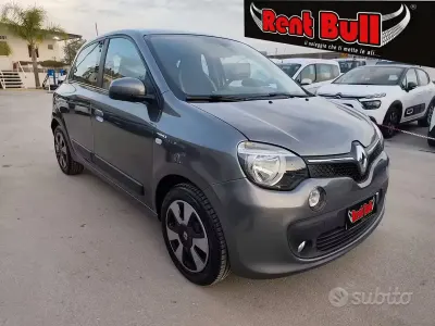 Begagnad Renault Twingo 69 HK (50 kW) 2017 Grå Halvkombi