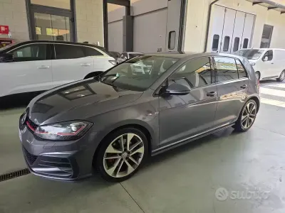 Usata VW Golf VII GTI 230 CV (169 kW) 2017 Other Berlina