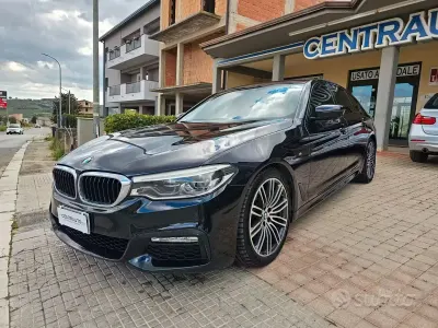 Usado BMW 530 M Sport 265 HP (194 kW) 2019 Azul Sedan