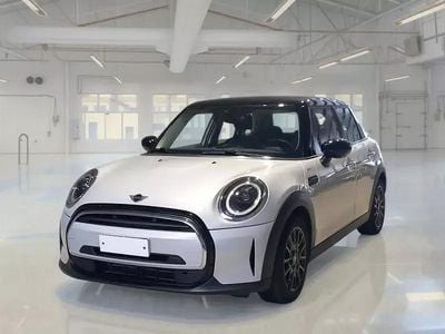 Usata Mini Cooper Classic 136 CV (100 kW) 2022 Bianco Utilitaria
