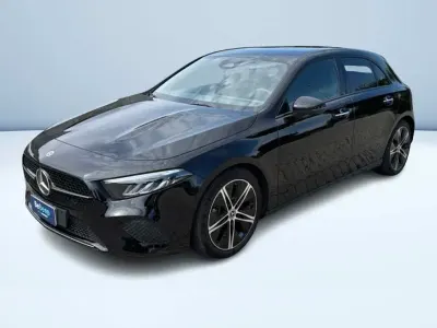 Usata Mercedes A180 Advanced 136 CV (100 kW) 2023 Nero Berlina