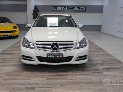 Usata Mercedes C220 Executive 169 CV (124 kW) 2012 Bianco Berlina