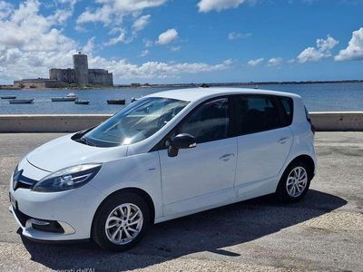 Usata 2016 Renault Scénic III LIMITED Monovolume | 7500 €