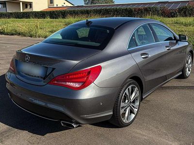 Mercedes CLA200