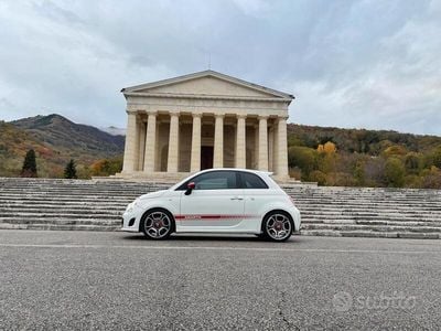 Usata Abarth 500 135 CV (99 kW) 2008 Bianco Utilitaria