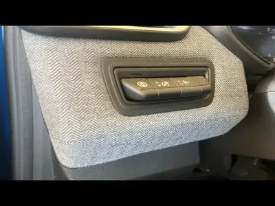 Usata Renault Clio Techno 2025 Blu chiaro Utilitaria