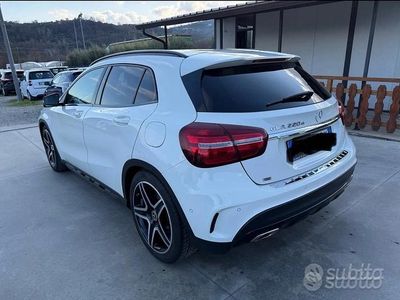 Usata Mercedes GLA220 Premium 2018 Bianco SUV