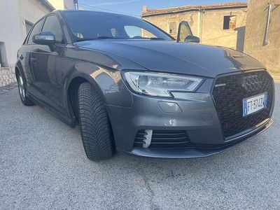 Usata Audi A3 Business 184 CV (135 kW) 2019 Grigio Berlina