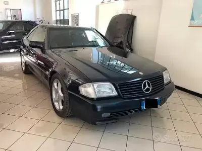 Usata Mercedes SL320 231 CV (169 kW) 1995 Blu Cabrio