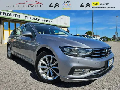 Usata VW Passat Business 150 CV (110 kW) 2020 Argento Station wagon