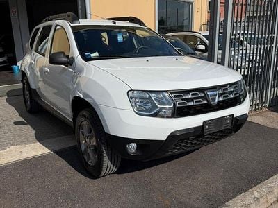 Usata Dacia Duster 105 CV (77 kW) 2014 Bianco SUV