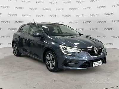 Usata Renault Mégane II Equilibre 116 CV (85 kW) 2022 Blu Berlina