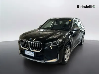 Usata BMW X1 xLine 140 CV (102 kW) 2022 Black sapphire metallizzato SUV