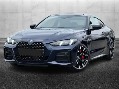 Usata BMW 420 Coupé M Sport 184 CV (135 kW) 2025 Blu/azzurro Coupé