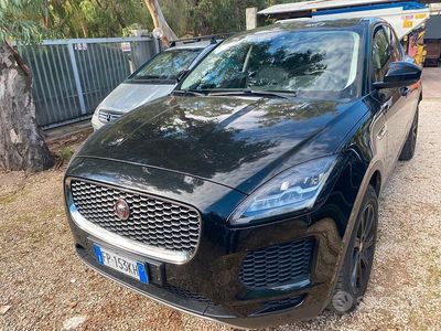 Begagnad Jaguar E-Pace R-Dynamic 150 HK (110 kW) 2017 Svart SUV