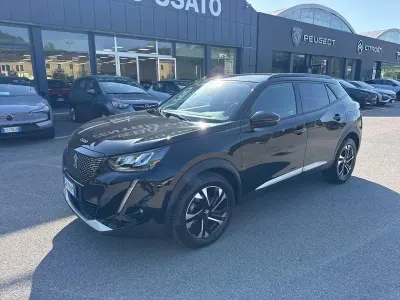 Usata Peugeot 2008 Allure 131 CV (96 kW) 2023 Nero SUV