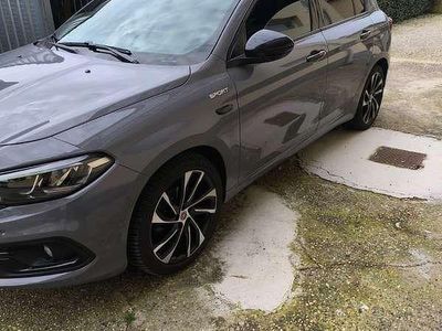 Usata Fiat Tipo Sport 131 CV (96 kW) 2021 Grigio Berlina
