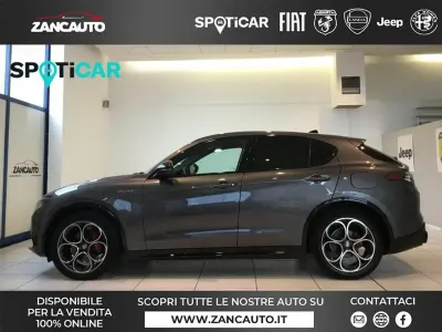 Usata Alfa Romeo Stelvio Veloce 210 CV (154 kW) 2025 Grigio SUV