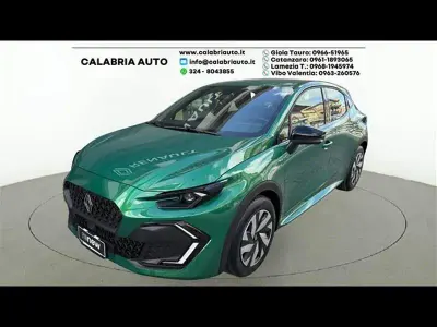 Ny Renault Clio V Evolution 115 HK (84 kW) 2026 Grön