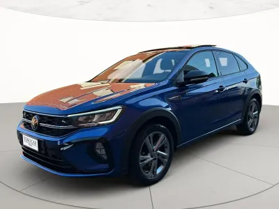 Usata VW Taigo R-line 110 CV (80 kW) 2023 Reef blue metallizzato nero SUV