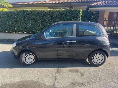 Usata Lancia Ypsilon 60 CV (44 kW) 2005 Utilitaria