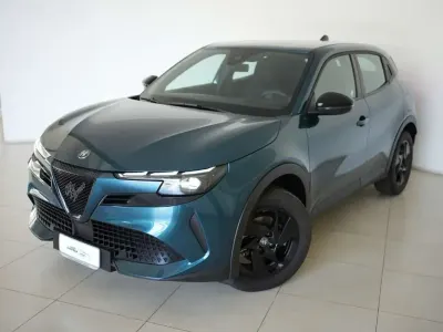 Usata Alfa Romeo GT Junior 136 CV (100 kW) 2025 Blu navigli SUV