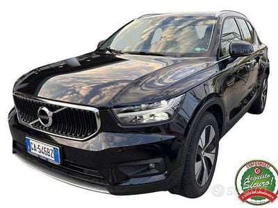 Usata Volvo XC40 Momentum 150 CV (110 kW) 2020 Nero SUV