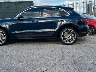 Usata Porsche Macan 250 CV (183 kW) 2021 Bluazzurro SUV