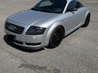 Usata Audi TT 225 CV (165 kW) 2003 Grigio Coupé