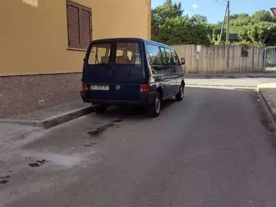 Usata VW T4 68 CV (50 kW) 1995 Blu/azzurro Furgone