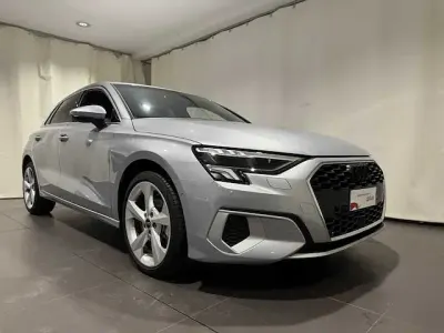 Käytetty Audi A3 Advanced 116 HP (85 kW) 2023 Hopea Sedan