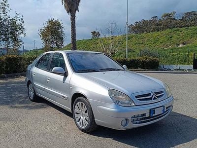 Usata Citroën Xsara 68 CV (50 kW) 2003 Grigio Berlina