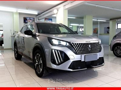 Usata Peugeot 2008 Allure 101 CV (74 kW) 2025 Argento SUV
