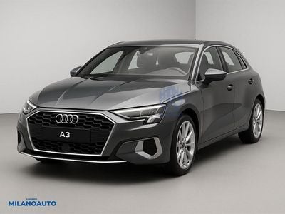 Begagnad Audi A3 Sportback Advanced Plus 150 HK (110 kW) 2024 Grå Halvkombi