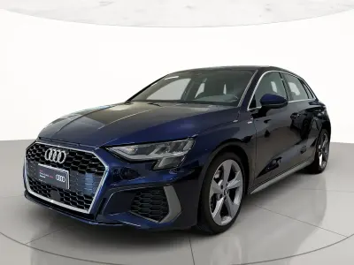 Usata Audi A3 S-Line 150 CV (110 kW) 2021 Blu navarra metallizzato Berlina