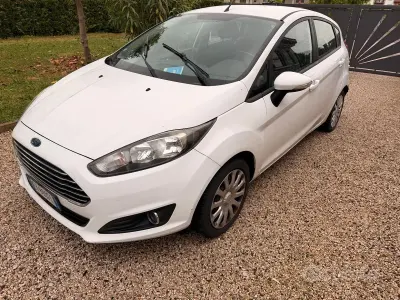 Occasion Ford Fiesta 75 PK (55 kW) 2015 Wit Hatchback