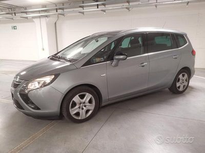 Usata Opel Zafira 131 CV (96 kW) 2012 Grigio Monovolume