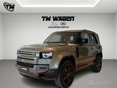 Usata Land Rover Defender 200 CV (147 kW) 2022 Verde SUV